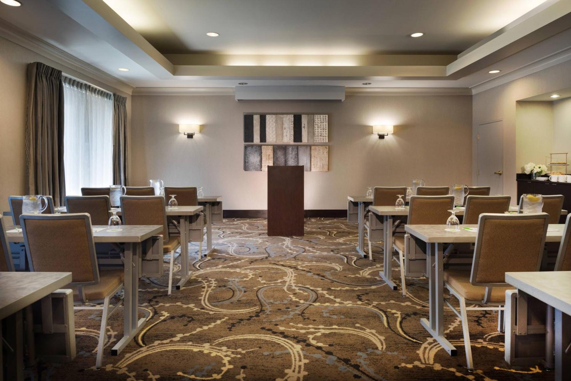 Courtyard Вустер Экстерьер фото